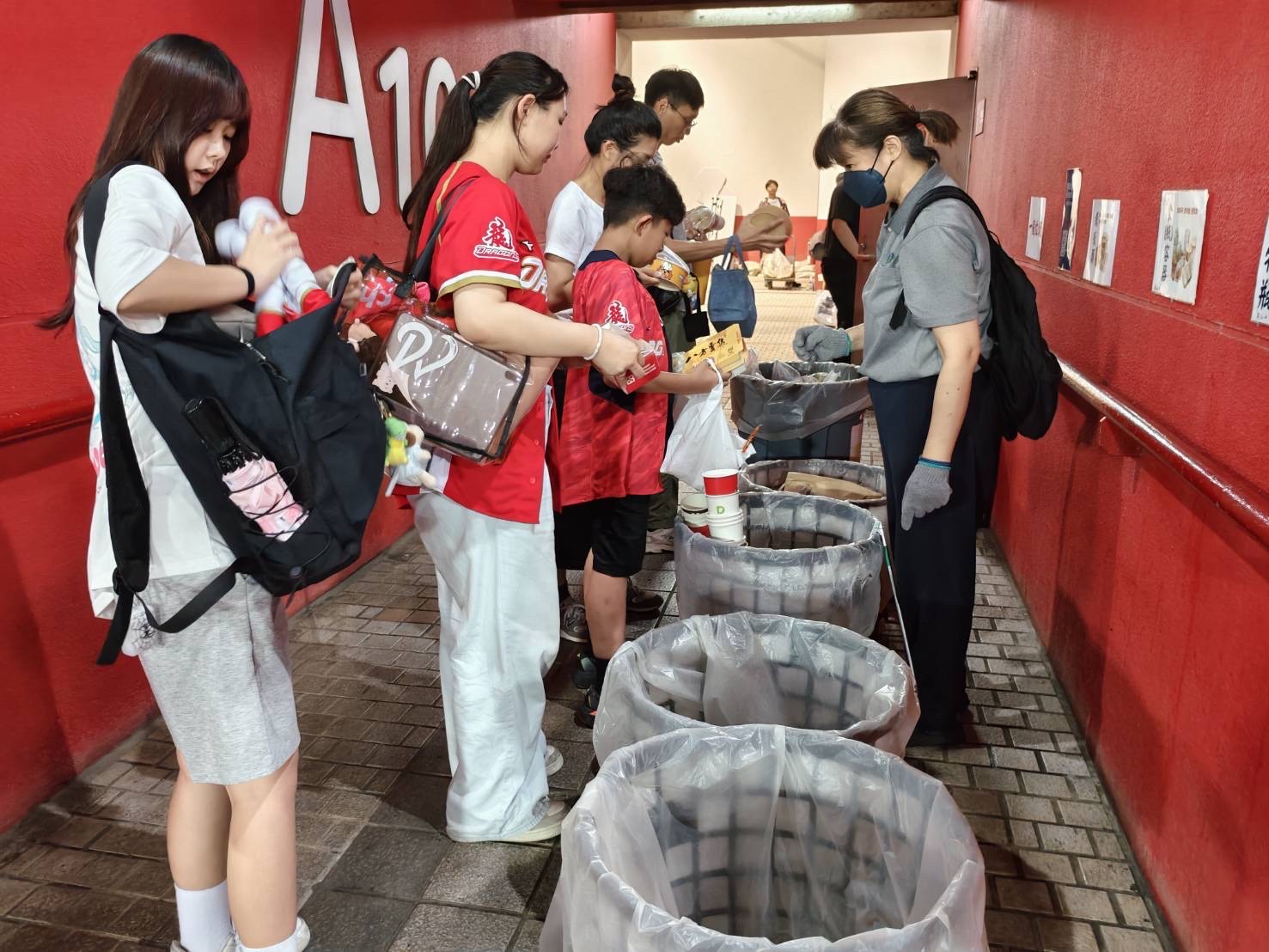 16ea7741 4c4c 4136 9f81 8ed4a21a53d7