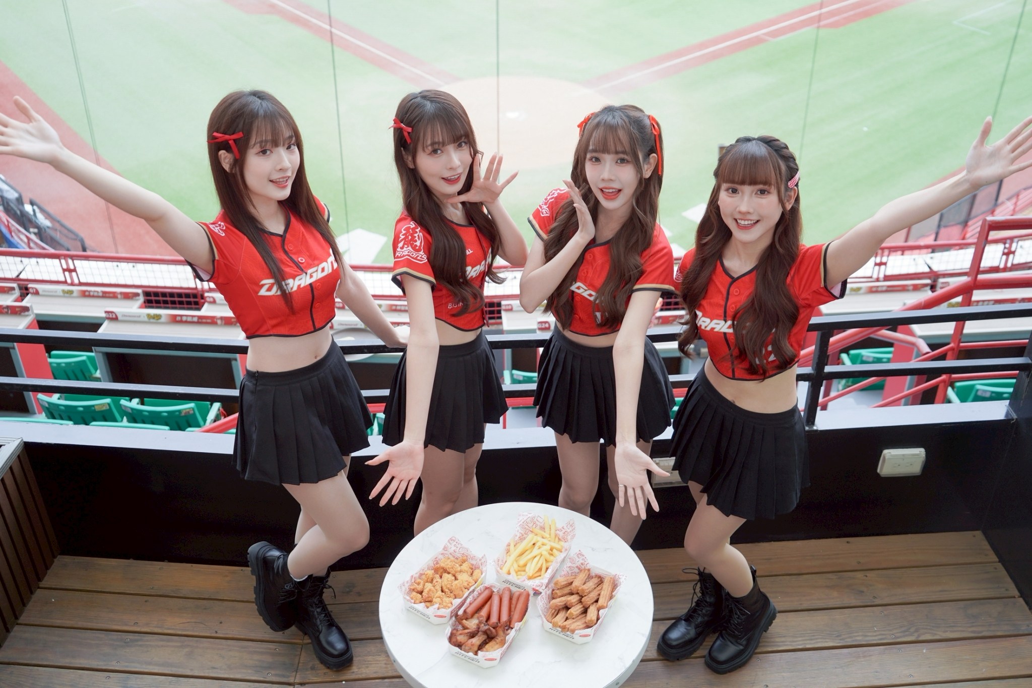 2026味全龍_特殊席位_龍閣家庭席